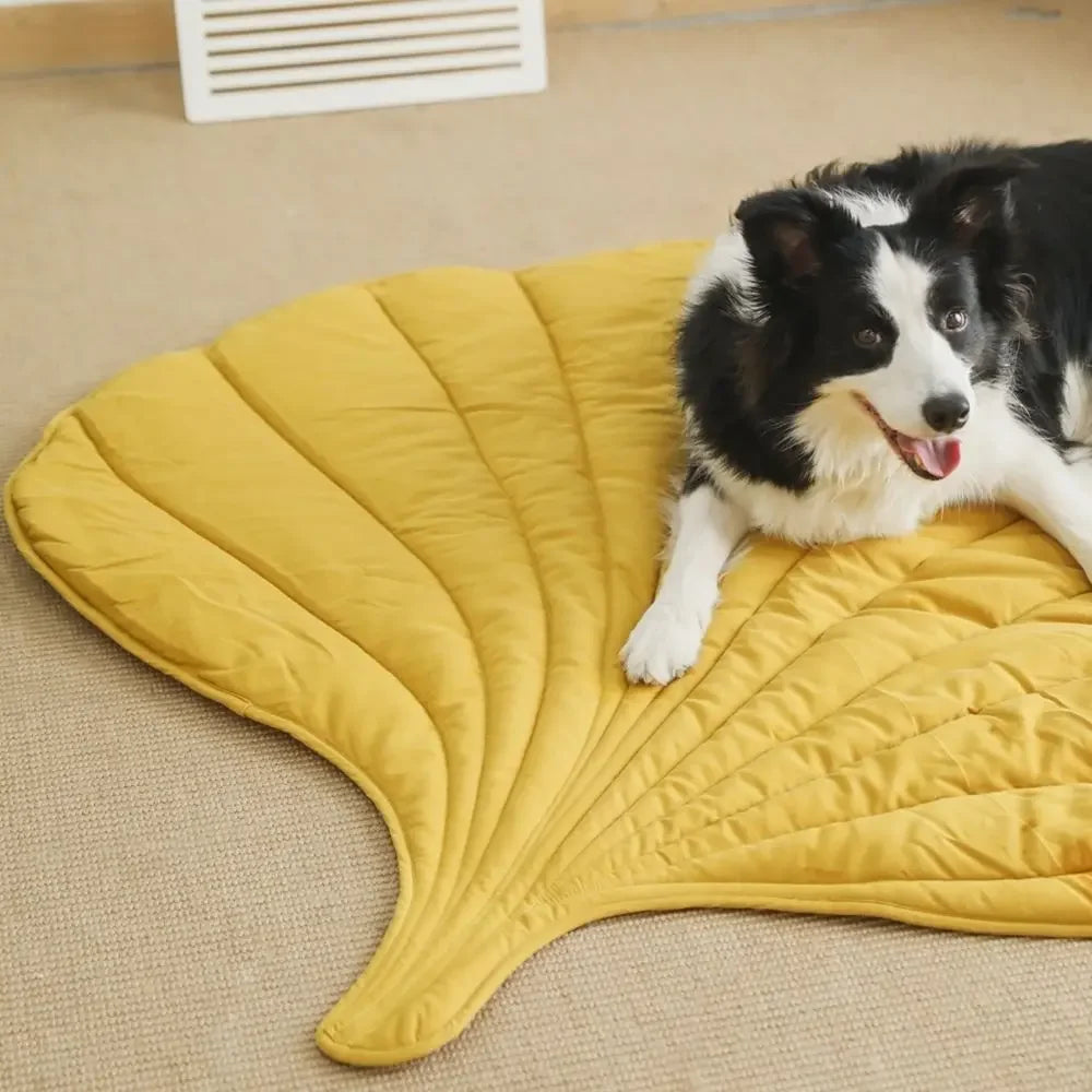 Dog Cooling Leaf Mat